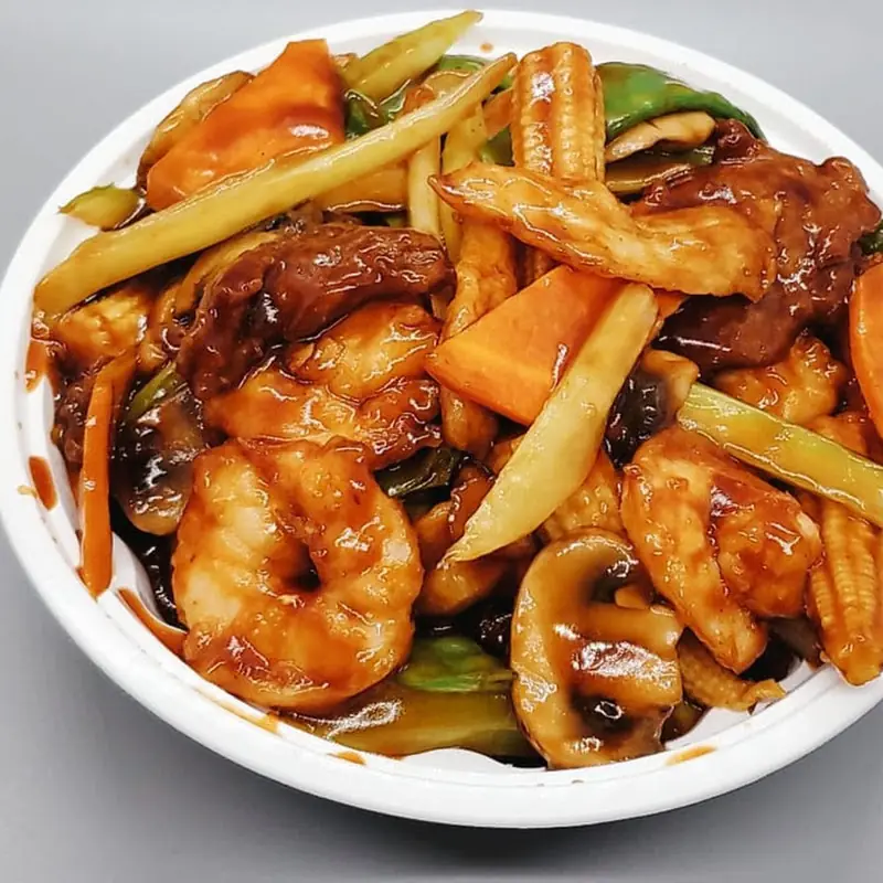 C10.Beef With Mixed Vegetable