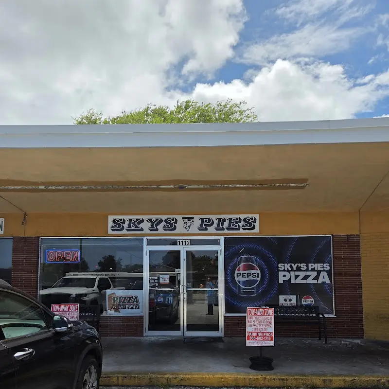 Sky’s Pies Pizza