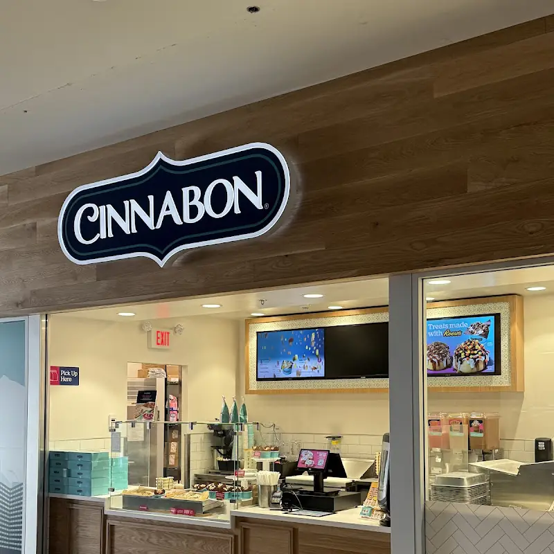 Cinnabon