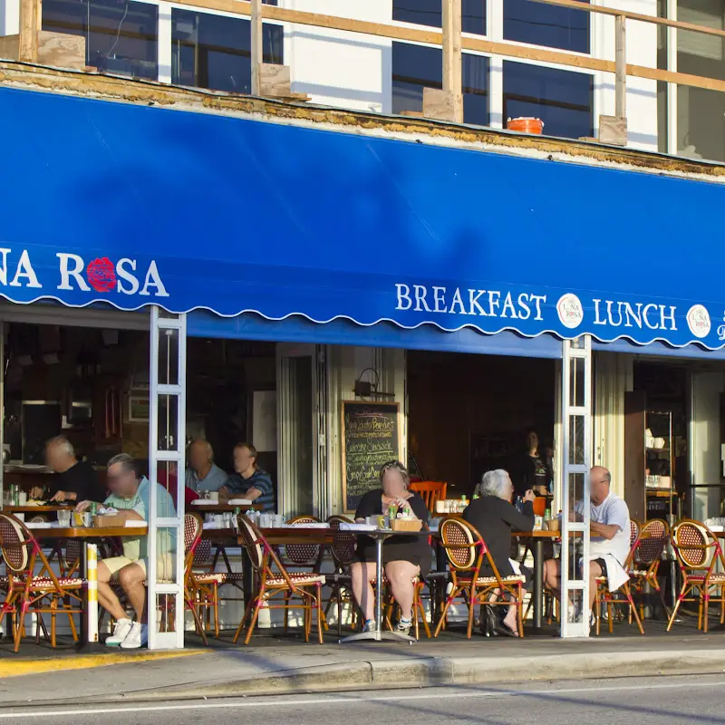 Caffe Luna Rosa