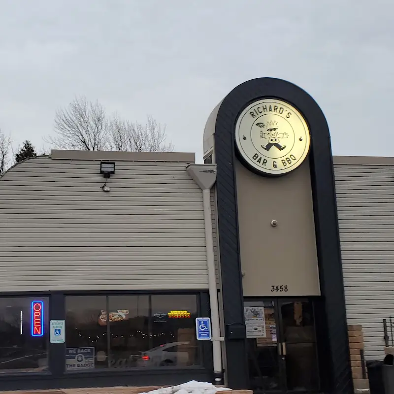 Richard’s Bar & BBQ