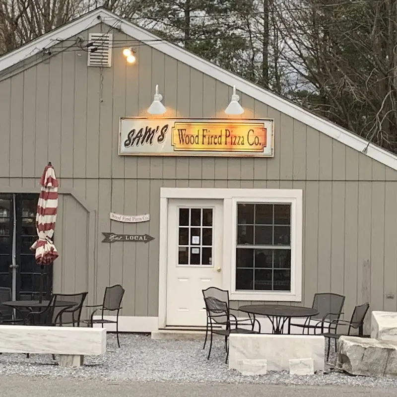 Sam’s Wood Fired Pizza