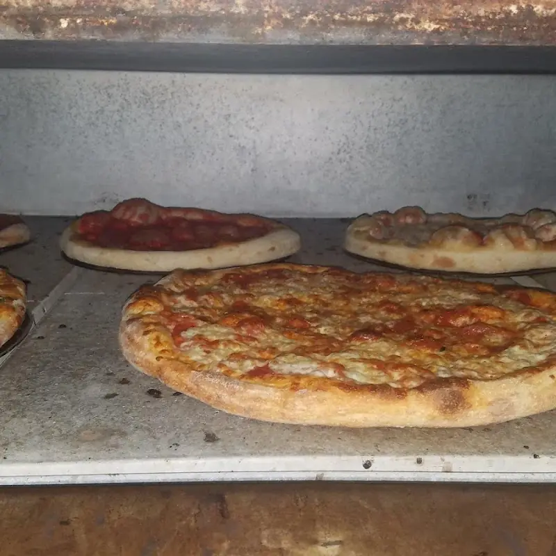 Martino's Pizzeria