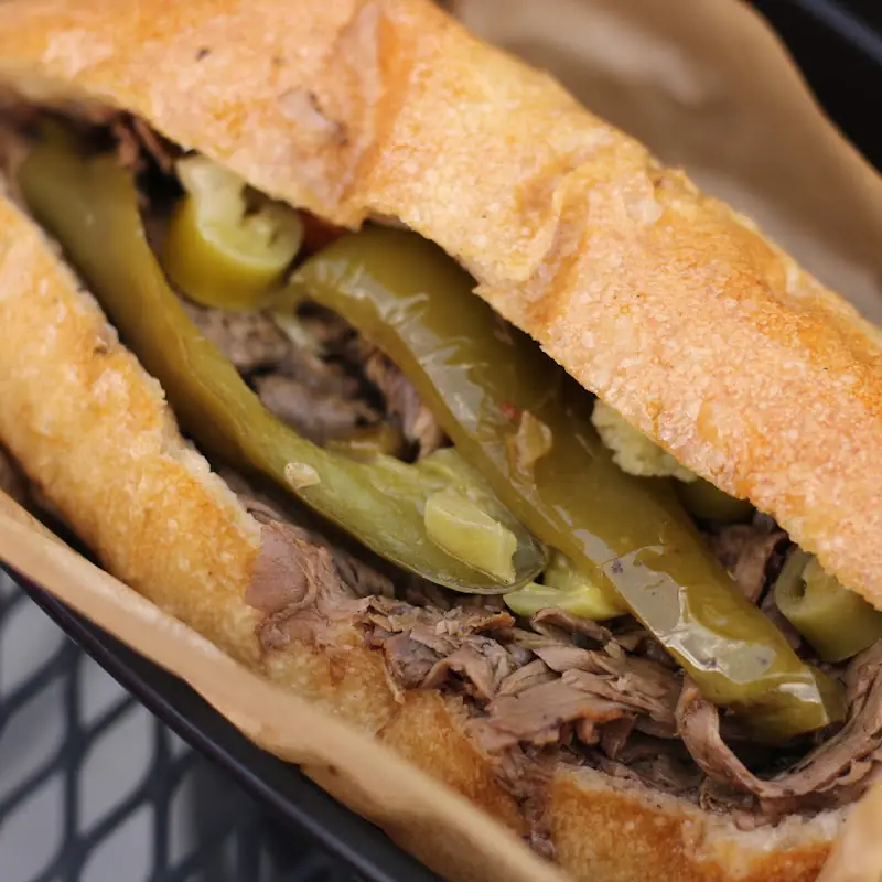 Menza's Italian Beef & Bakery
