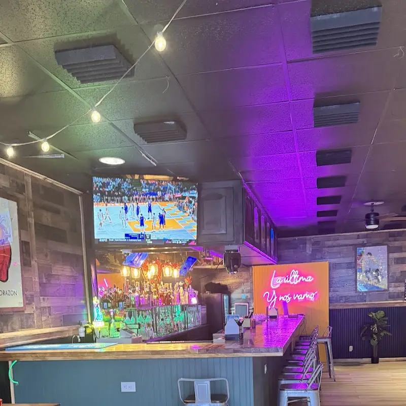 La Casa Mania Mexican Cantina