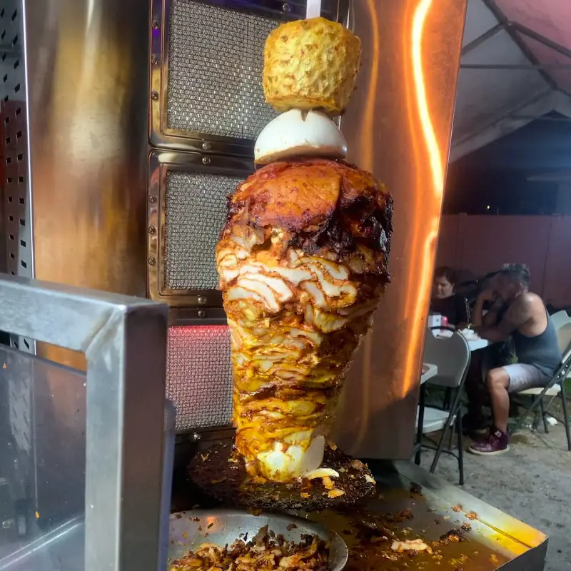 papas con asada / asada fries