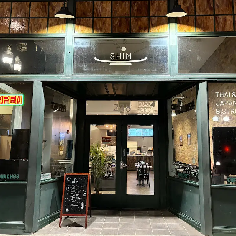 Shim Thai & Japanese Bistro