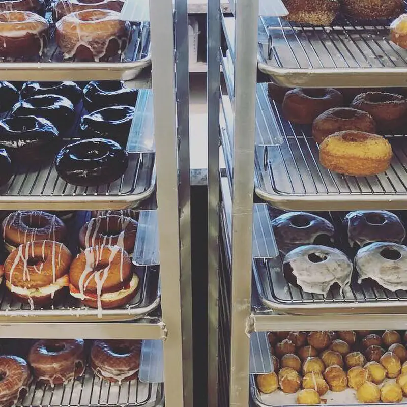 Lovebirds Donuts