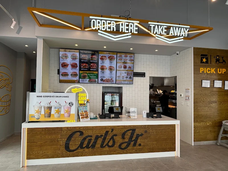 Carl's Jr.