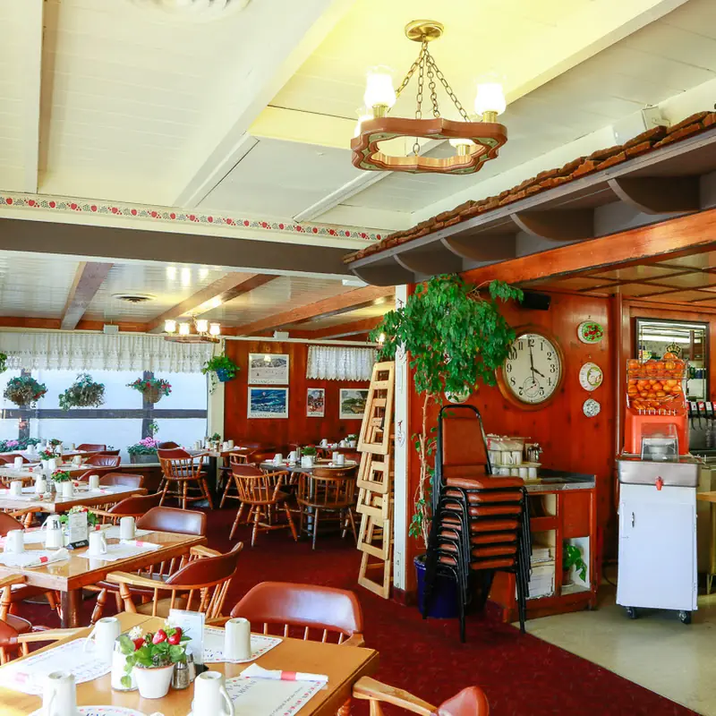 Paula's Pancake House