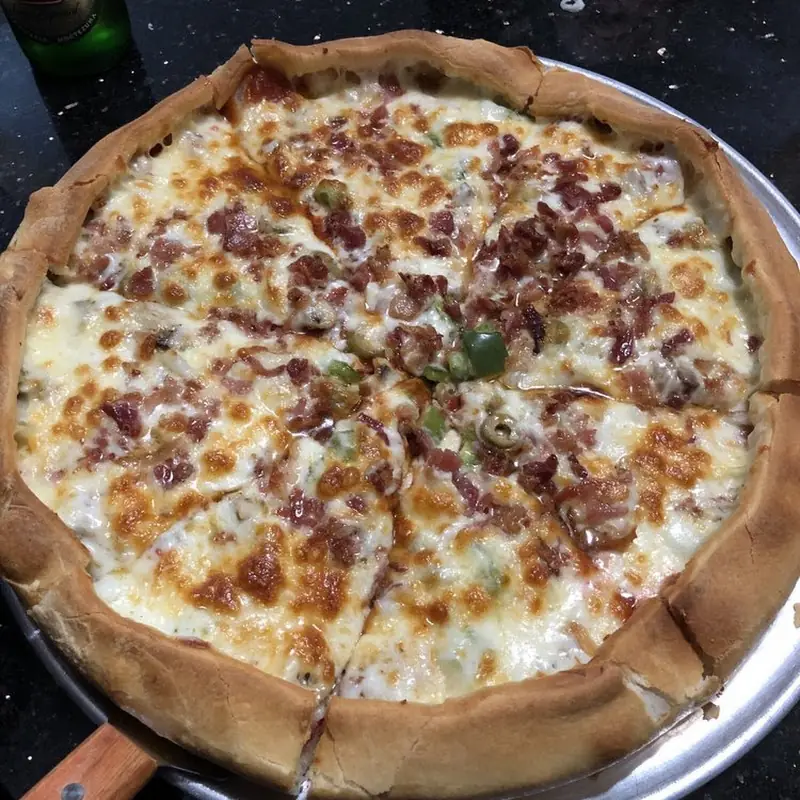 Genoa Pizza Delavan