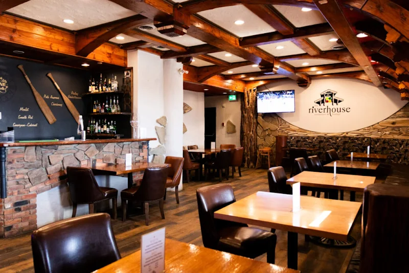 Riverhouse Restaurant