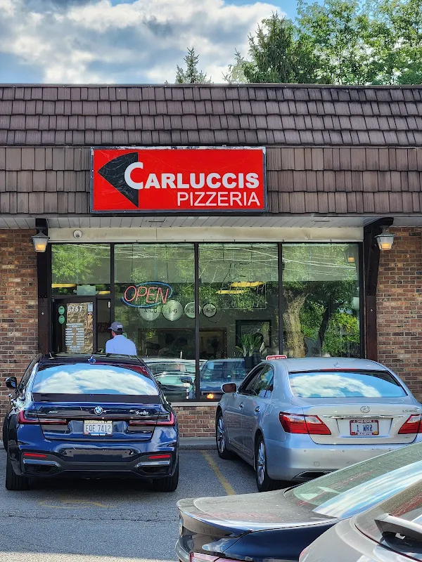 Carlucci's Pizzeria