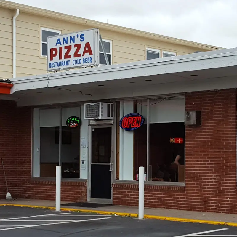 Ann's Pizza & Restaurant