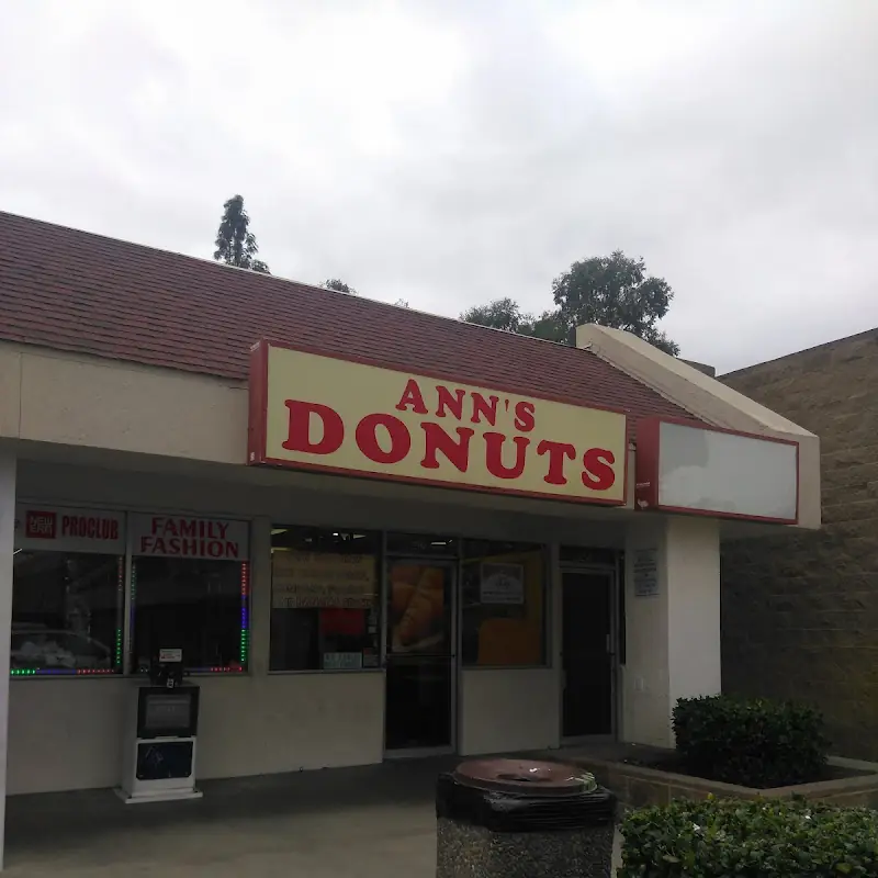 Ann’s Donuts