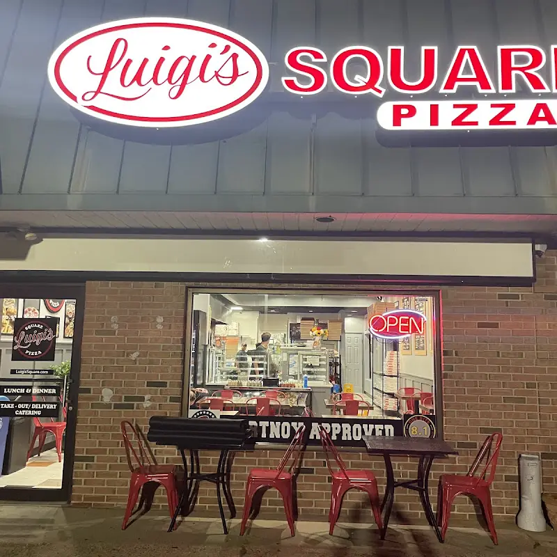 Luigis Square Pizza
