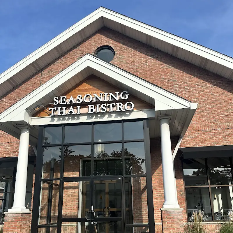 Seasoning Thai Bistro Elmwood, Rochester NY