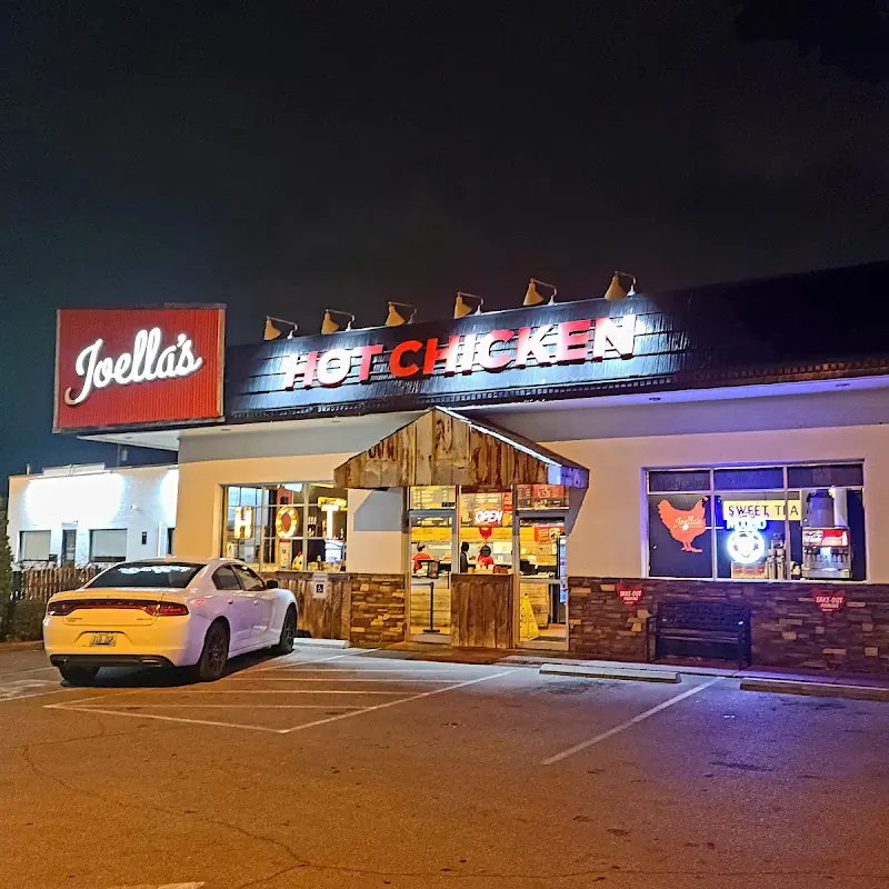 Joella's Hot Chicken - St. Matthews