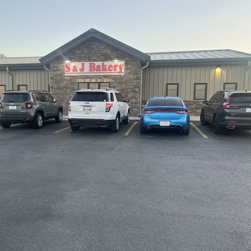 S & J Bakery