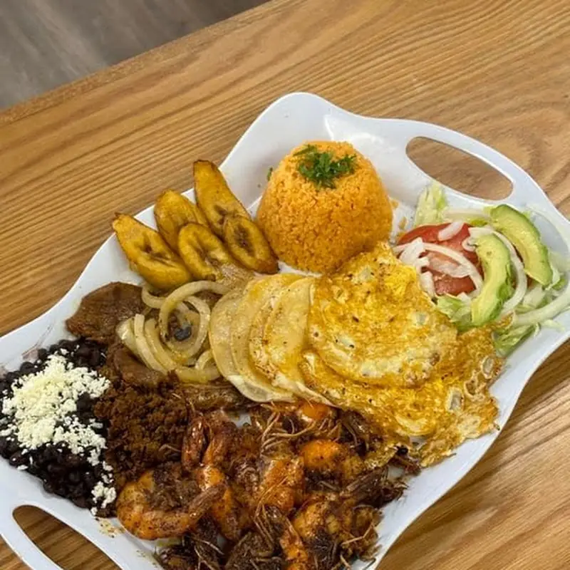 Pechuga de Pollo/ Grilled Chicken Breast