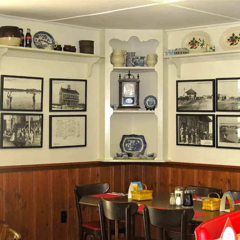 Red Cottage Restaurant