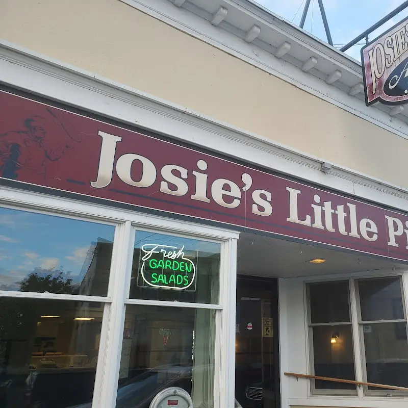 Josie's Pizza