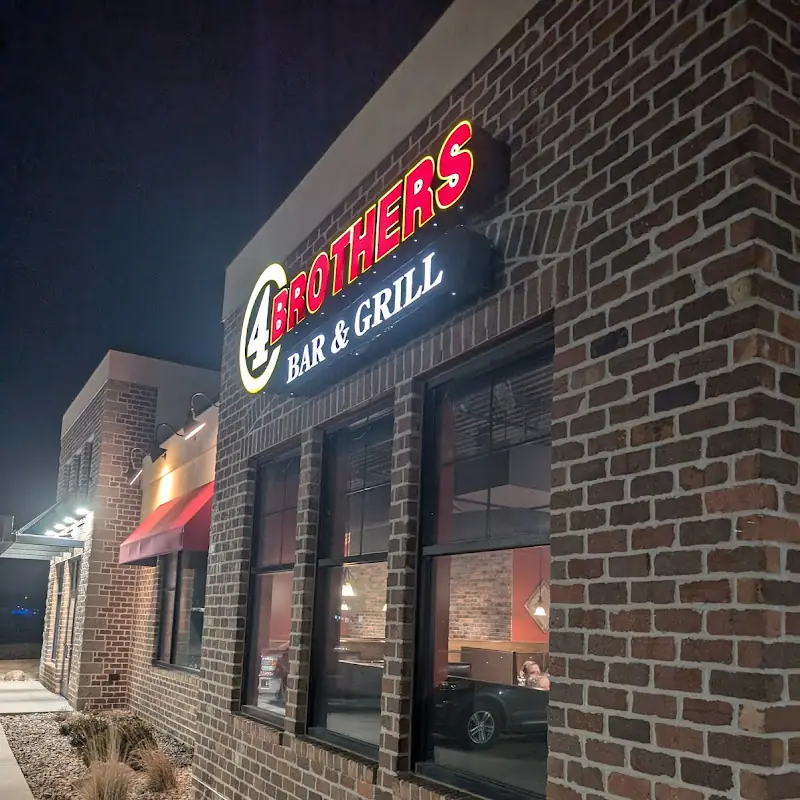 4 Brothers Bar and Grill