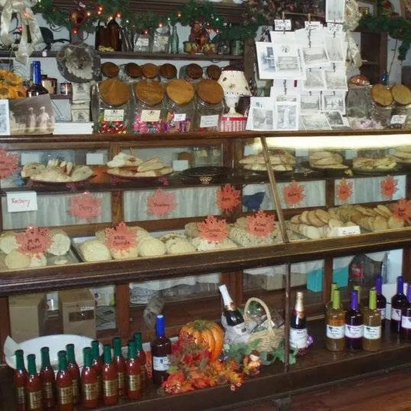 Dutch Maid Bakery & Cafe