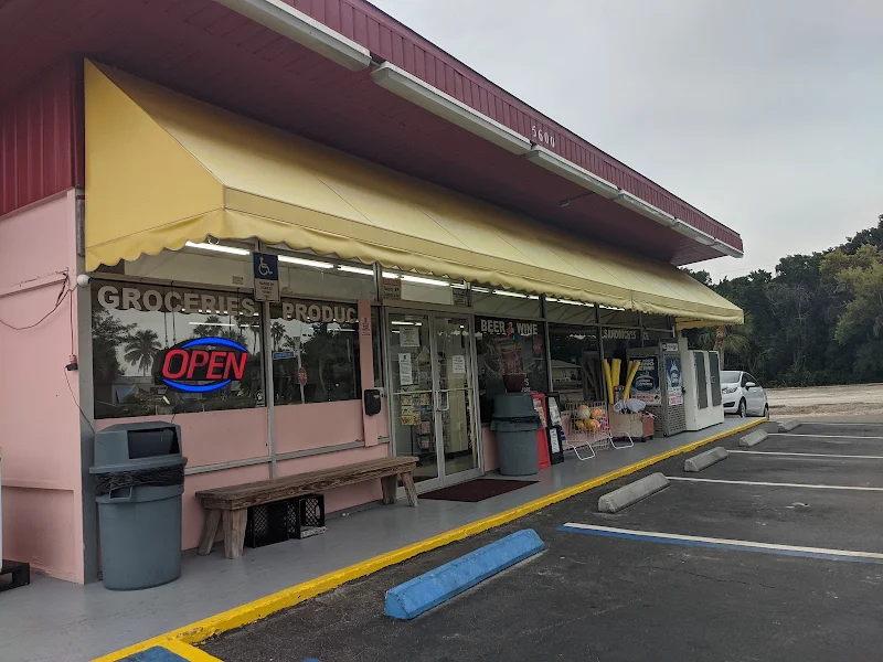 Harry's Gourmet Deli And Bakery