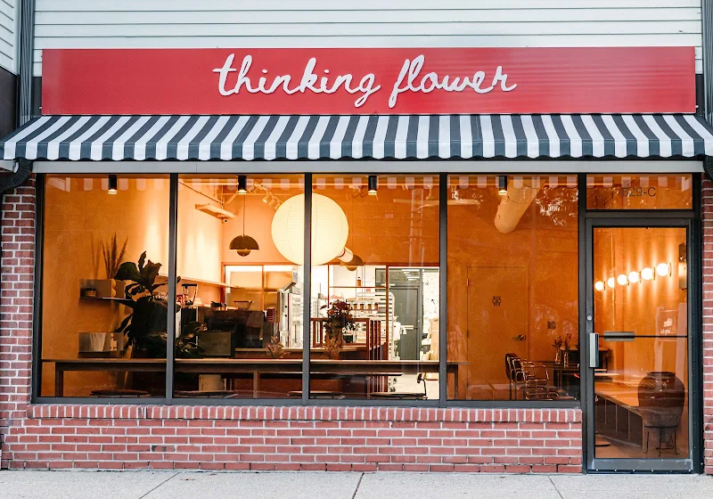 Thinking flower bakery