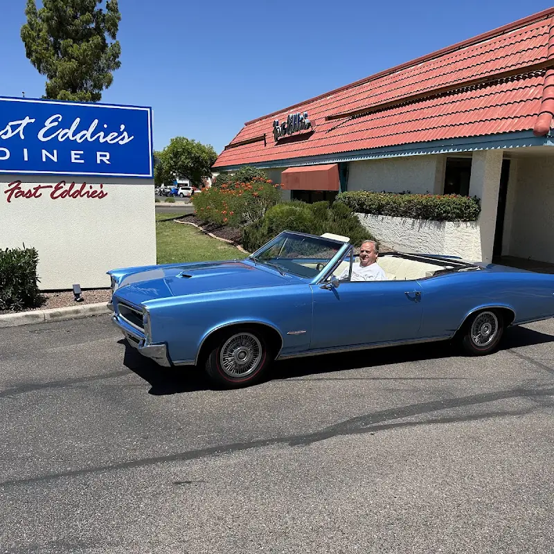 Fast Eddie's Diner