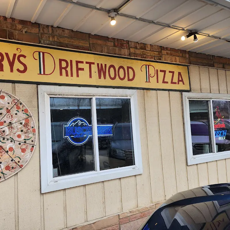 Larry's Driftwood Pizza
