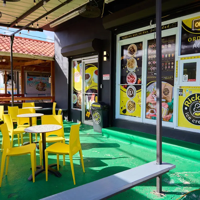 Ricky’s Ice Creams - Bayamón Santa Rosa