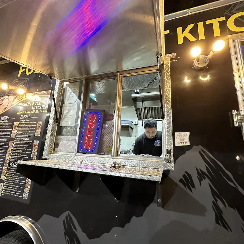 Fusion Everest Kitchen #1(Nepali & Indian Food)