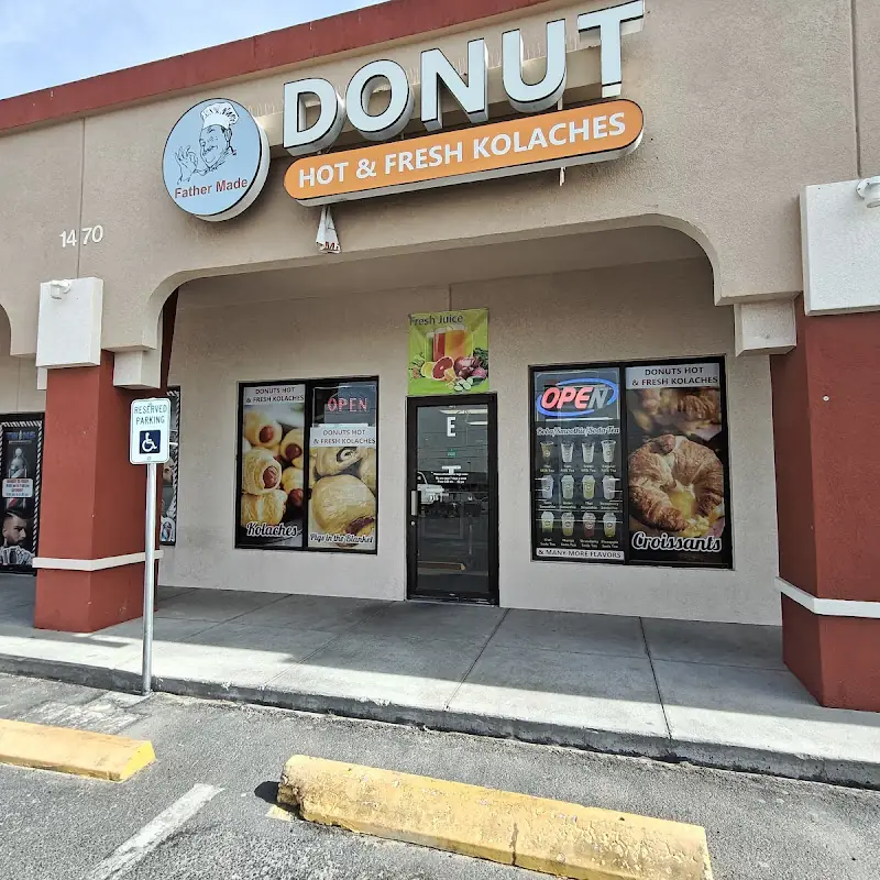 Donuts Hot & Fresh Kolaches