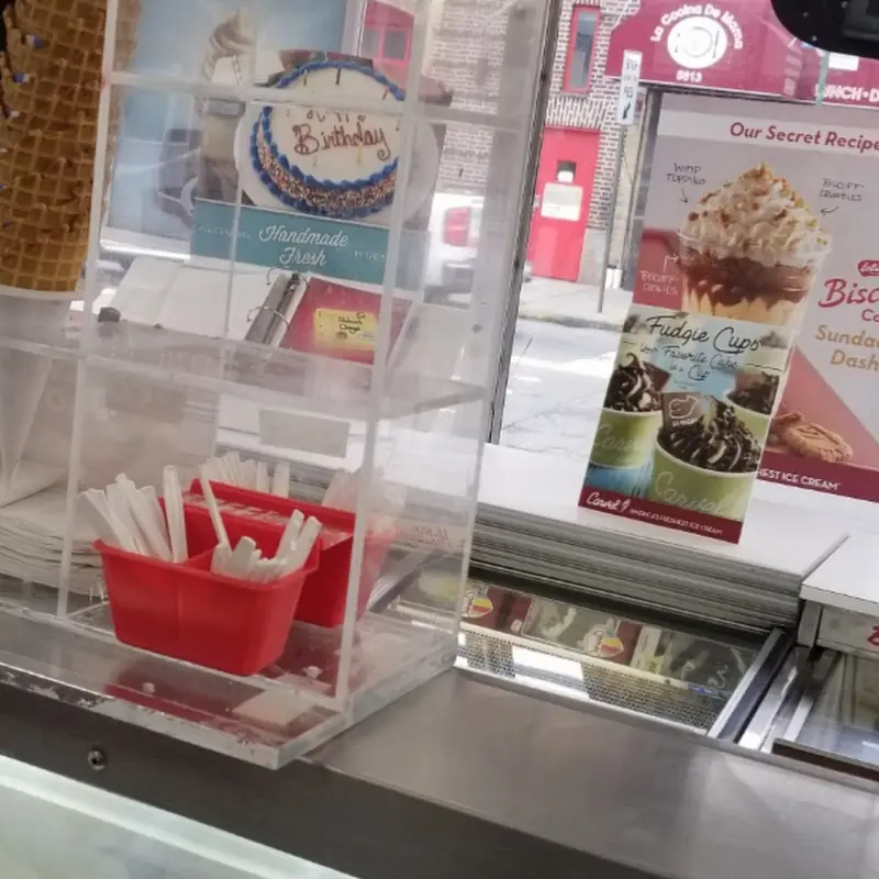 Carvel Ice Cream and Bakery