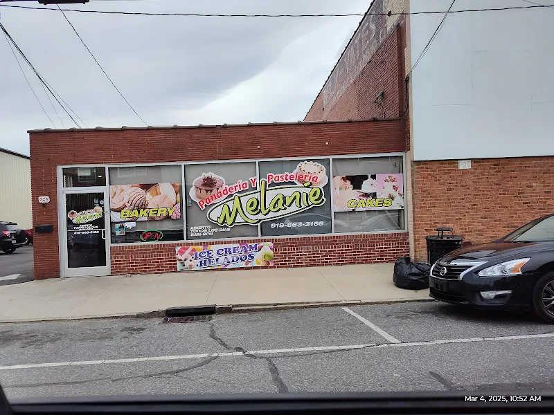 Melanie Panaderia y Pasteleria