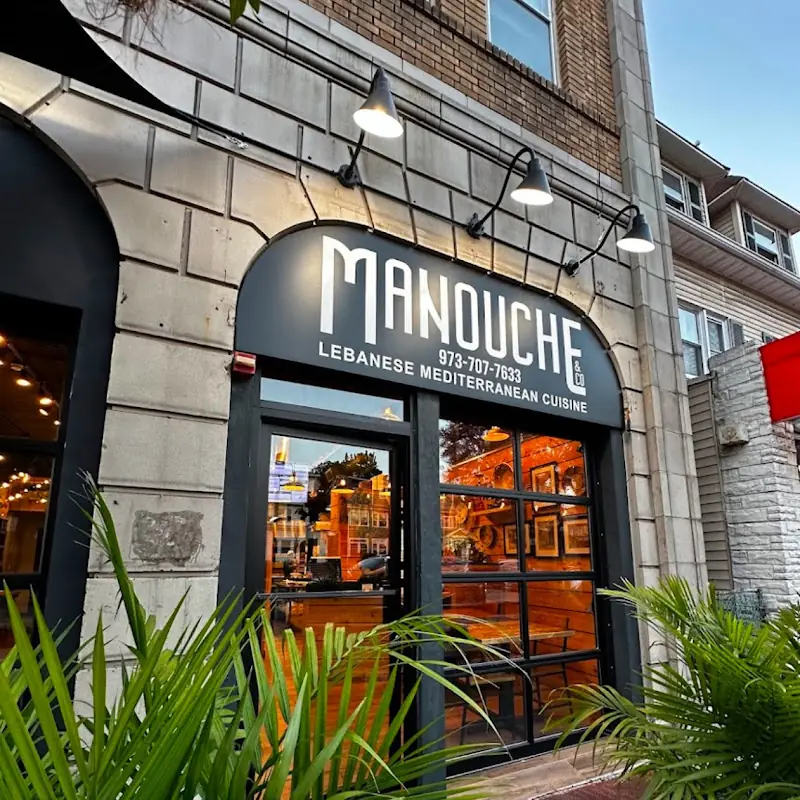 Manouche & Co Mediterranean & Lebanese Restaurant