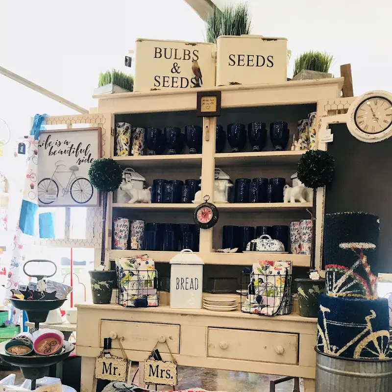 Lavender Rose, A Gift Shop