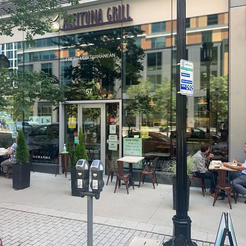Aceituna Grill