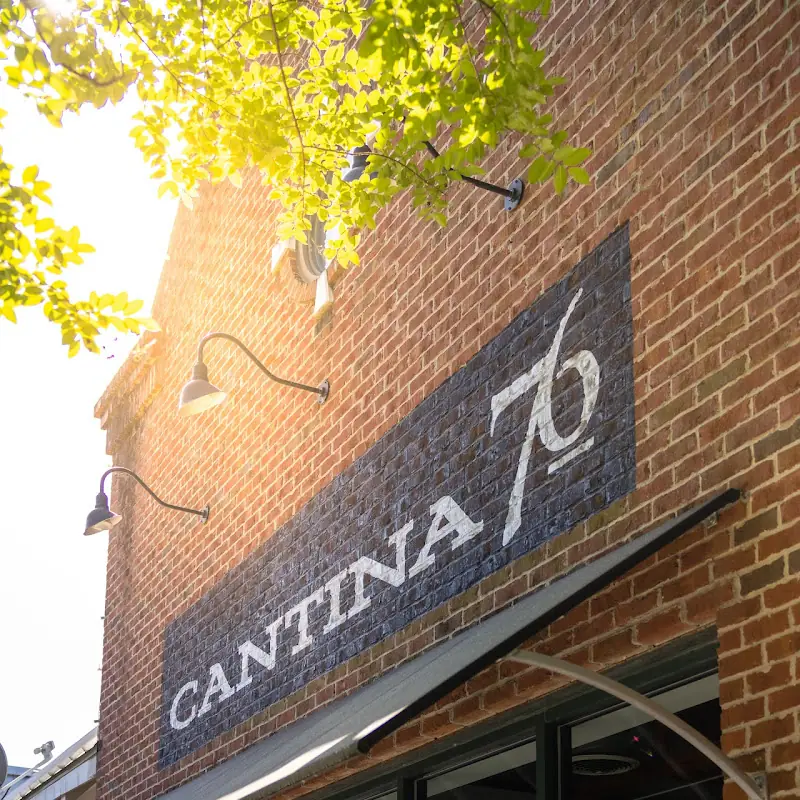 Cantina 76