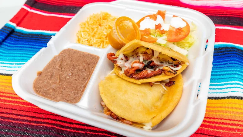 30 - Mix Tacos Combo