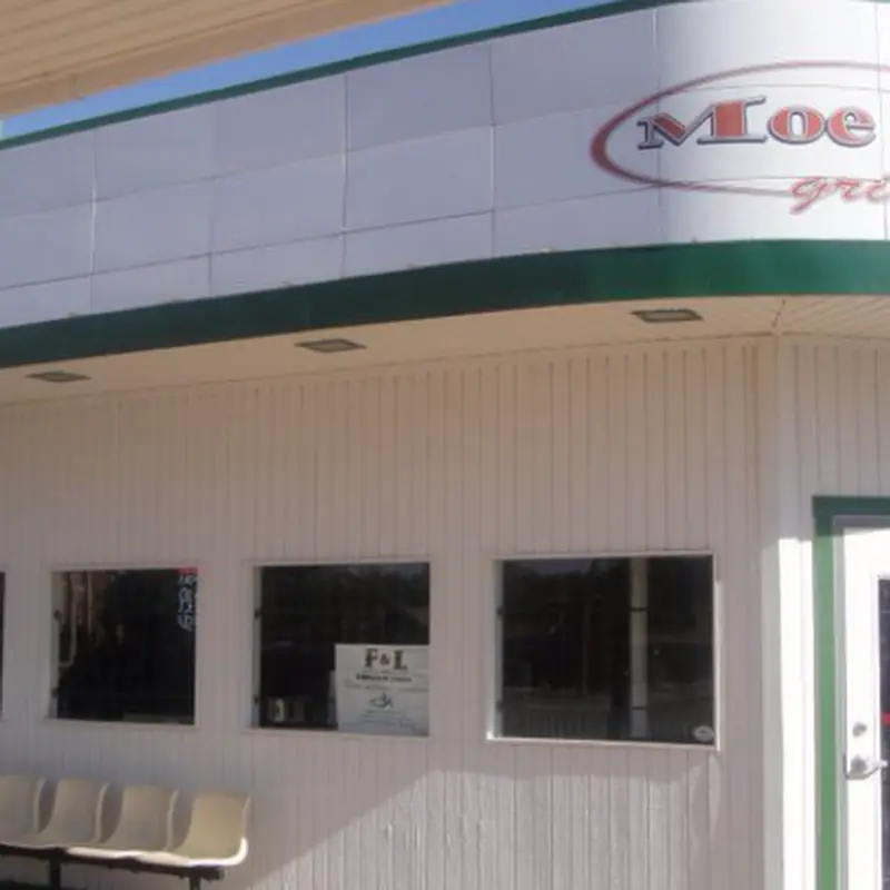 Moe Dogs Grill