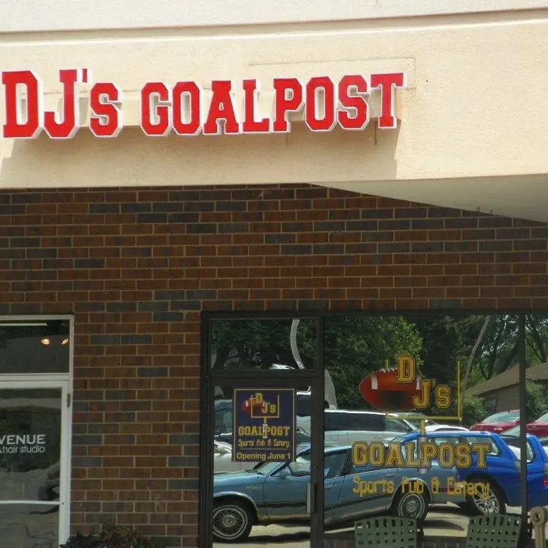 DJ's Goalpost Sports Bar and Grill