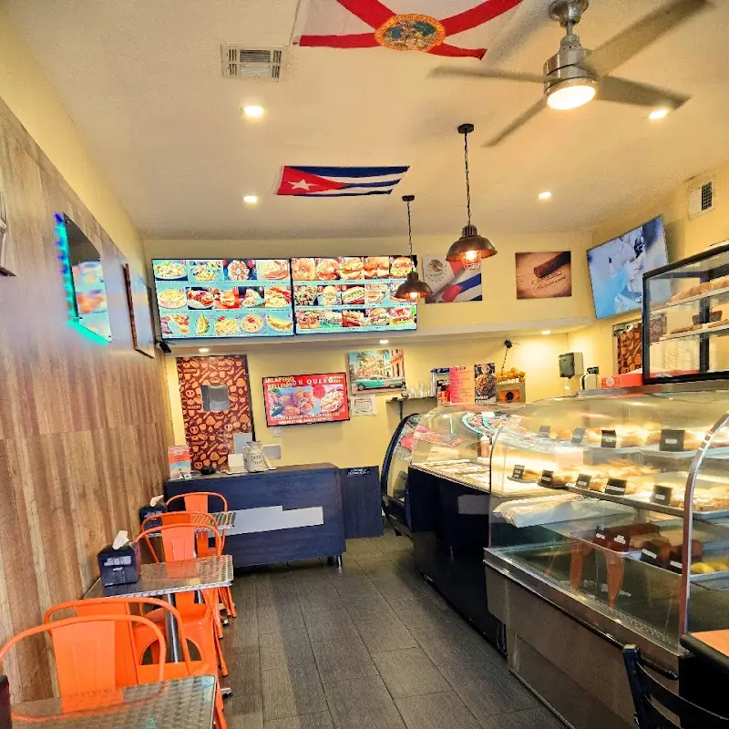 Azucar Bakery & Cafe