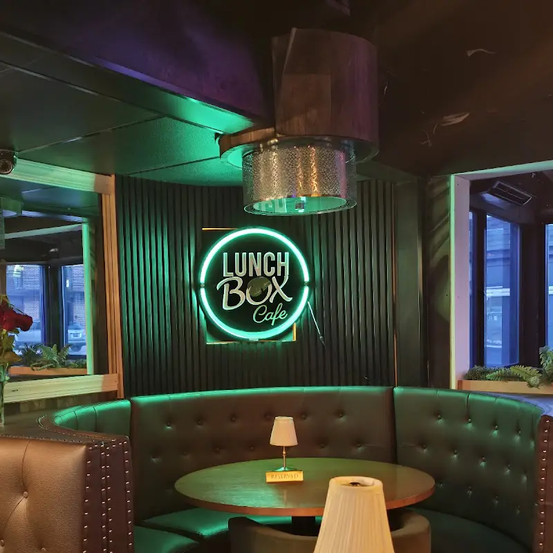 Lunch Box Restaurant