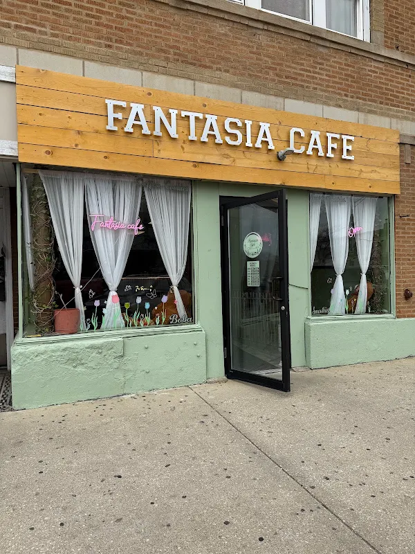 Fantasia Cafe