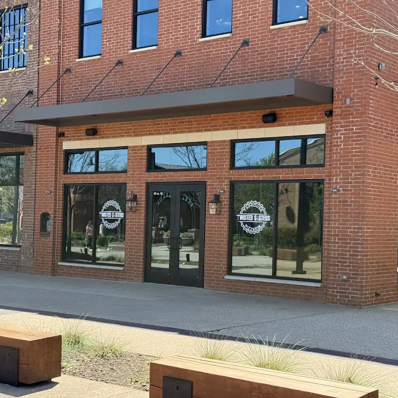Twisted Sisters Tap House - Burleson