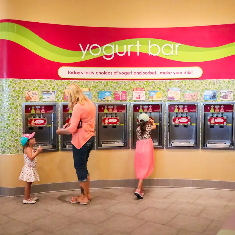 Menchie's Frozen Yogurt