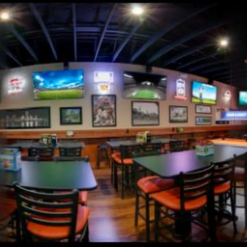 Longnecks Sports Grill